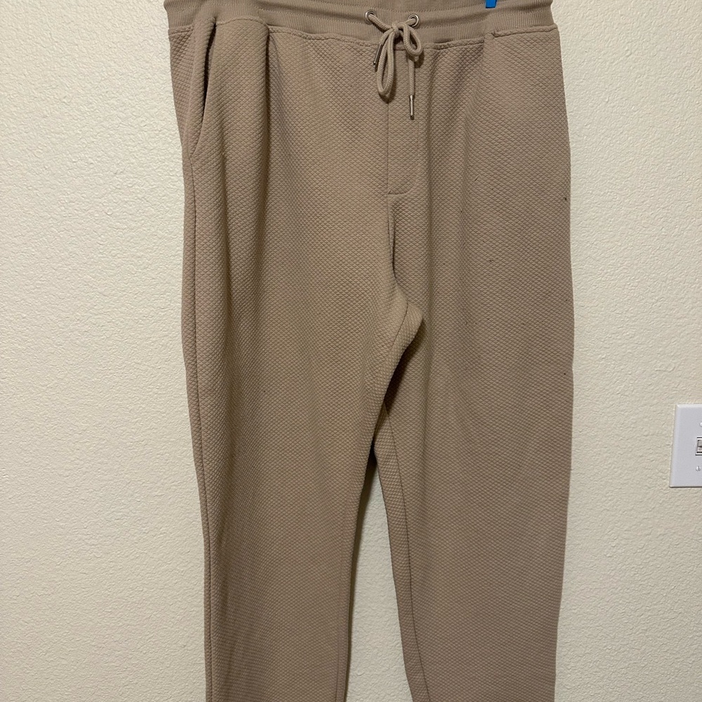 Men's Tan Jogger Pants